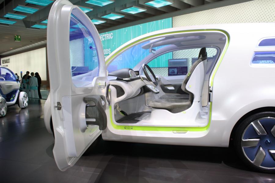  Renault Kangoo Z.E. Concept 2009 года  (фото 14 из 37)